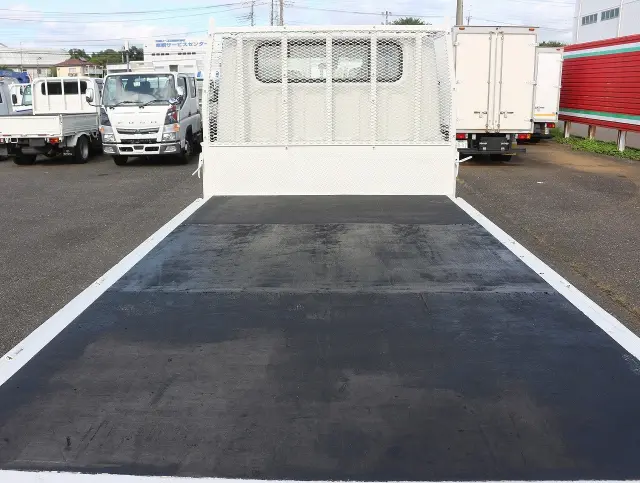 三菱 キャンター TPG-FEA20(2WD)の写真35