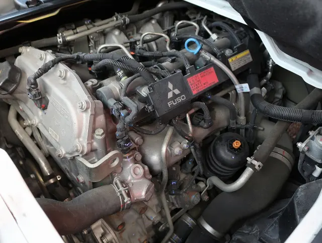 三菱 キャンター TPG-FEA20(2WD)の写真49