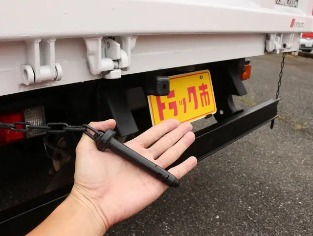 三菱 キャンター TPG-FBA30(2WD)の写真44