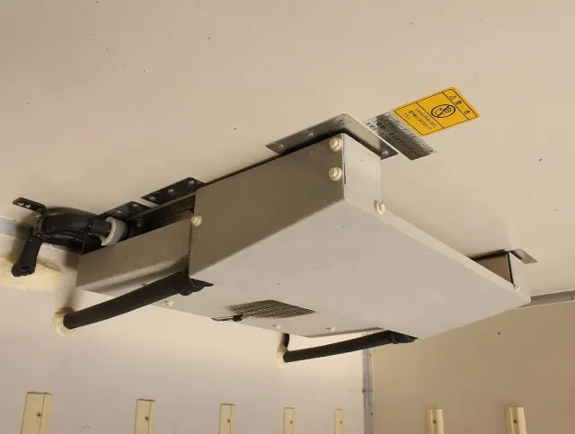 いすゞ エルフ TPG-NJR85AN(2WD)の写真17