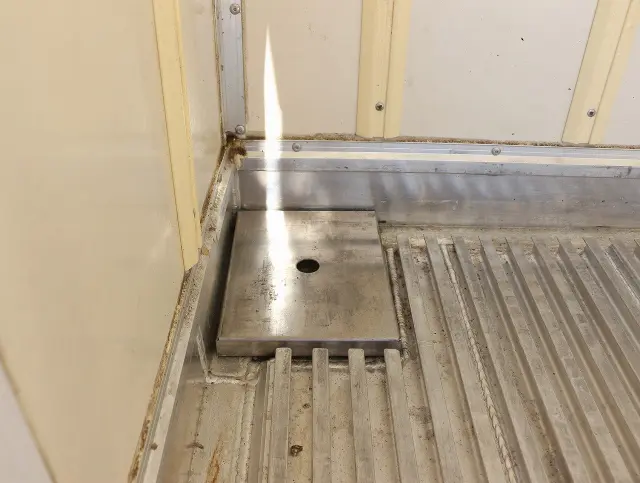 いすゞ エルフ TPG-NJR85AN(2WD)の写真20