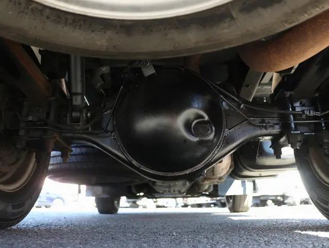 いすゞ エルフ TPG-NJR85AN(2WD)の写真31