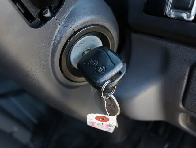 いすゞ エルフ TPG-NJR85AN(2WD)の写真43