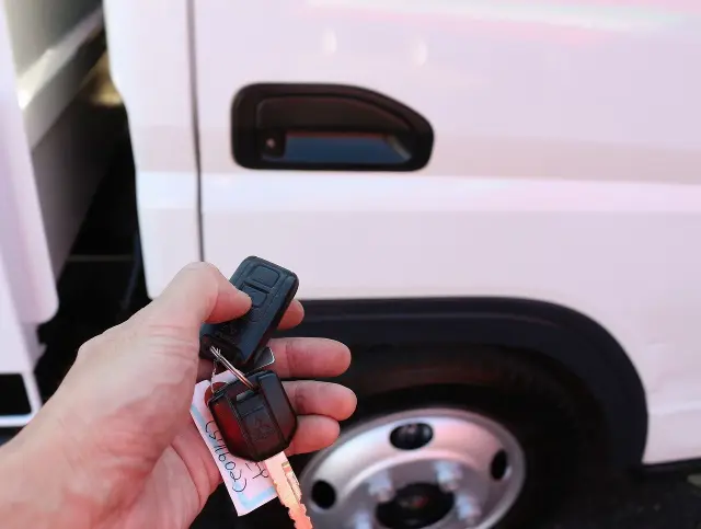 三菱 キャンター TPG-FBA30(2WD)の写真47