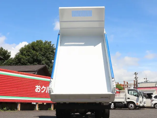 三菱 キャンター TPG-FBA30(2WD)の写真22