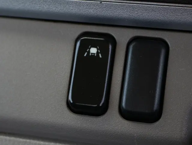 三菱 キャンター TPG-FBA30(2WD)の写真42