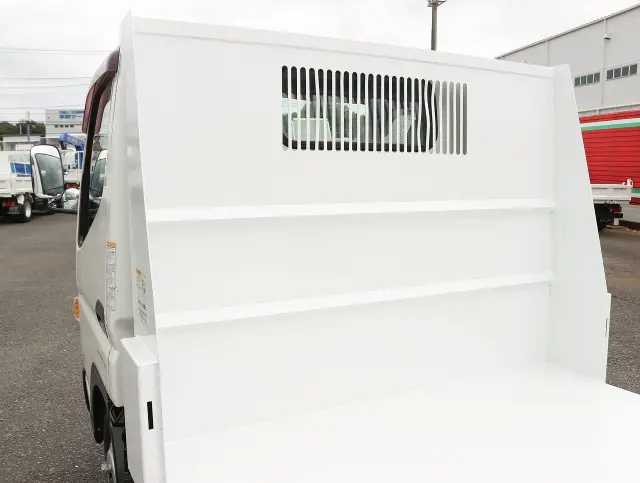 三菱 キャンター TPG-FBA30(2WD)の写真32