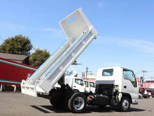 いすゞ エルフ TKG-NJR85AD(2WD)の写真20