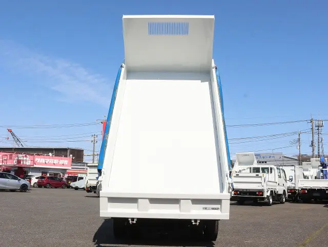 いすゞ エルフ TKG-NJR85AD(2WD)の写真24