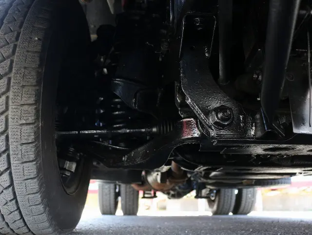 いすゞ エルフ TKG-NJR85AD(2WD)の写真32