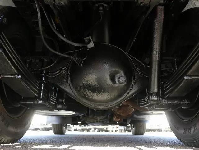 いすゞ エルフ TKG-NJR85AD(2WD)の写真34