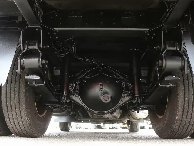 三菱 キャンター 2TG-FDA00(4WD)の写真48