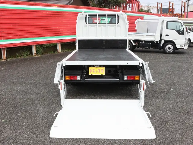 三菱 キャンター 2RG-FGA20(4WD)の写真26