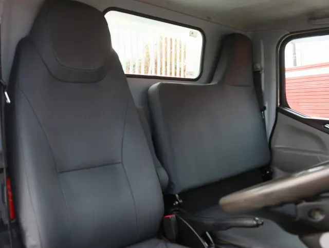 三菱 キャンター 2PG-FBA60(2WD)の写真34