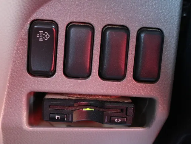 三菱 キャンター 2PG-FBA60(2WD)の写真37