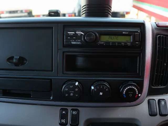 三菱 キャンター 2PG-FBA60(2WD)の写真39