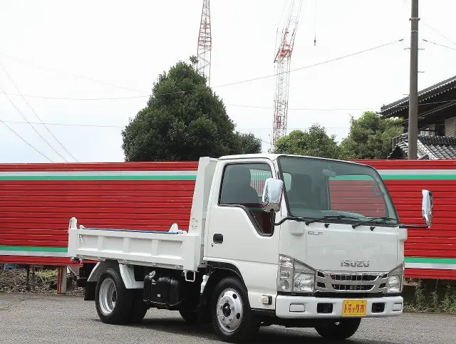 いすゞ エルフ TPG-NJR85AN(2WD)の写真4
