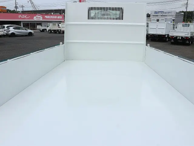 いすゞ エルフ TPG-NJR85AN(2WD)の写真13