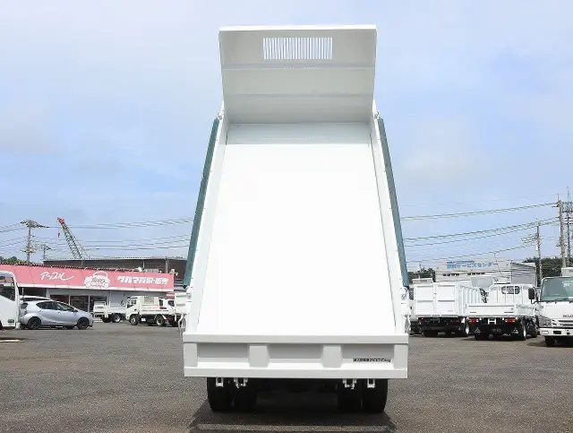 いすゞ エルフ TPG-NJR85AN(2WD)の写真28