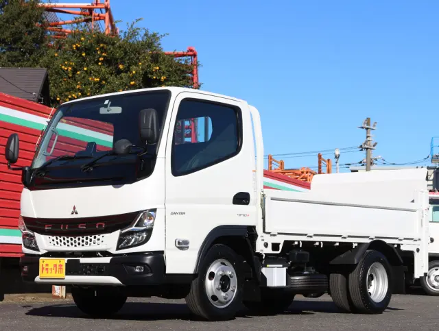 フロント|三菱 キャンター 2RG-FBA20(2WD)の写真1