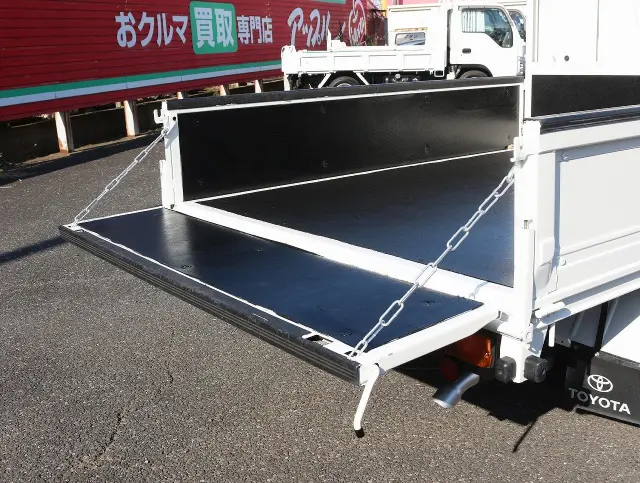 トヨタ トヨエース QDF-KDY231(2WD)の写真9