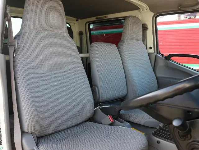 トヨタ トヨエース QDF-KDY231(2WD)の写真28