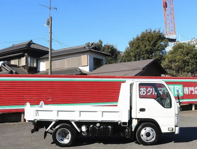 いすゞ エルフ TKG-NJR85AD(2WD)の写真5