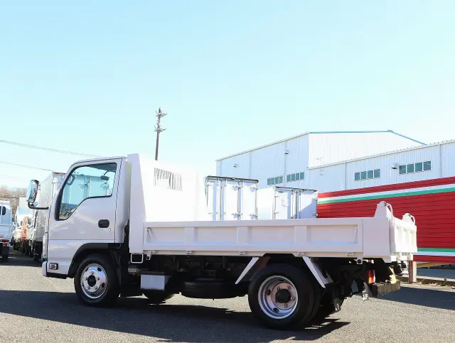 いすゞ エルフ TKG-NJR85AD(2WD)の写真8