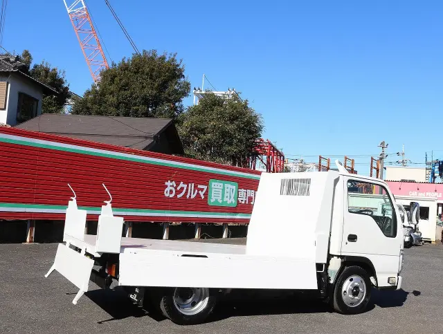 いすゞ エルフ TKG-NJR85AD(2WD)の写真13