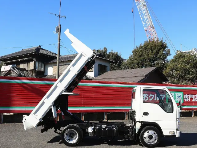 いすゞ エルフ TKG-NJR85AD(2WD)の写真21