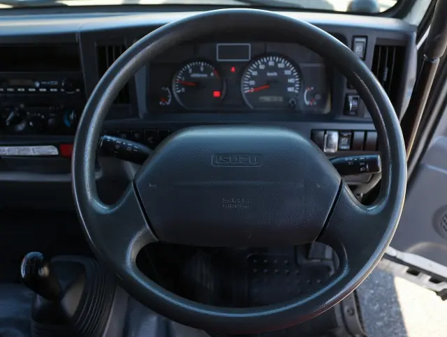 いすゞ エルフ TKG-NJR85AD(2WD)の写真35
