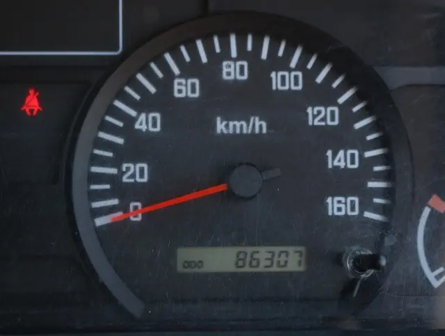 いすゞ エルフ TKG-NJR85AD(2WD)の写真37