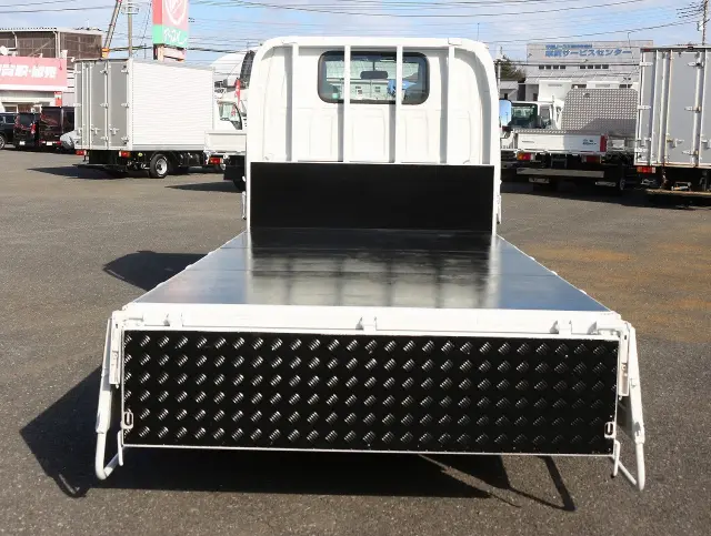 いすゞ エルフ TRG-NJR85A(2WD)の写真17