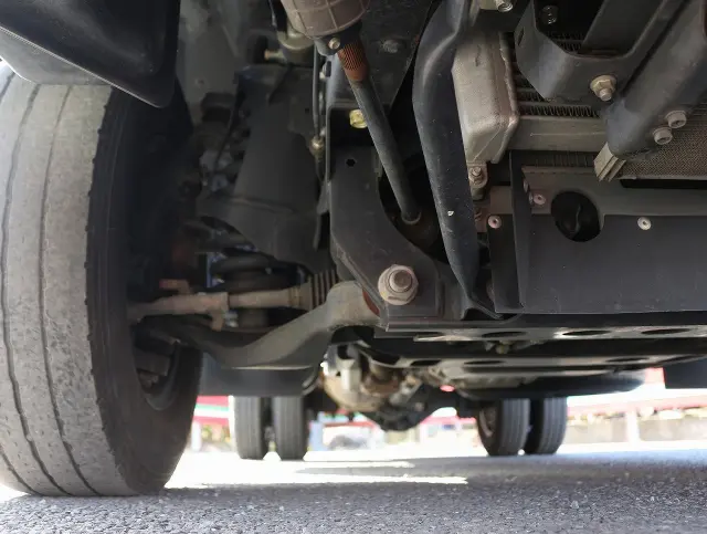 いすゞ エルフ TRG-NJR85A(2WD)の写真28