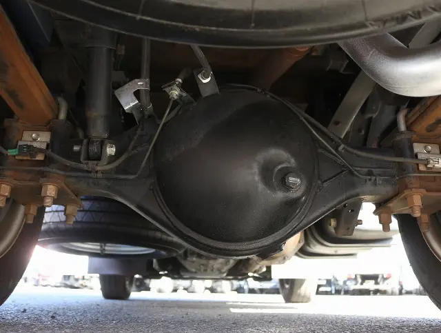 いすゞ エルフ TRG-NJR85A(2WD)の写真30