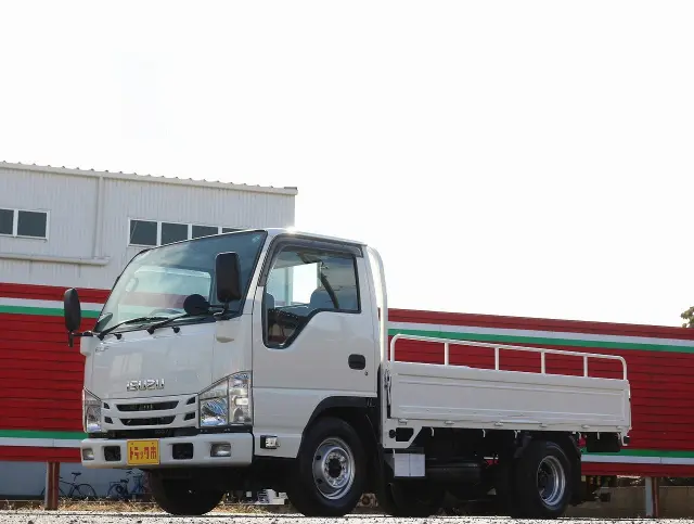 いすゞ エルフ TRG-NJR85A(2WD)の写真50