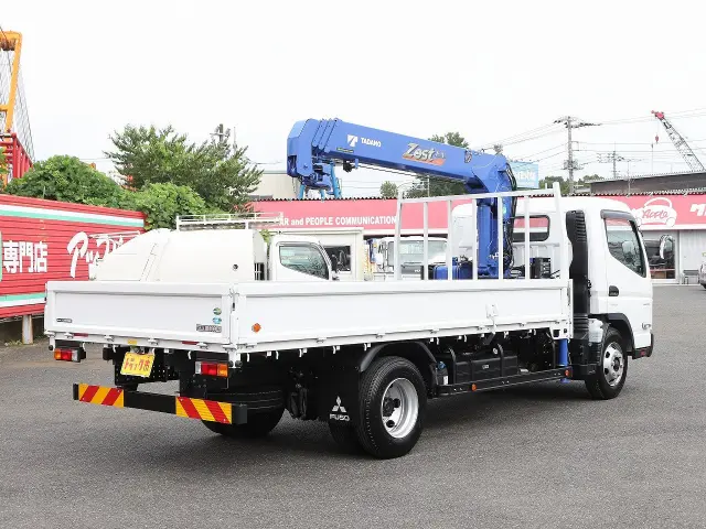 三菱 キャンター 2PG-FEB80(2WD)の写真2