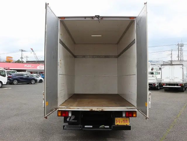 いすゞ エルフ TKG-NHR85AN(2WD)の写真11