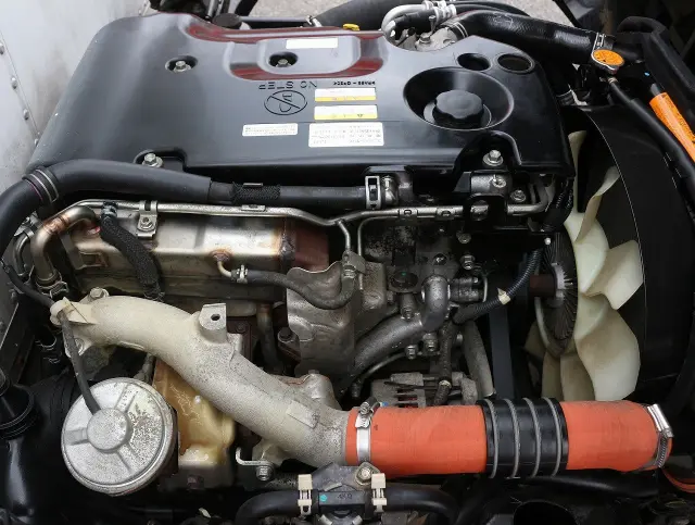 いすゞ エルフ TKG-NHR85AN(2WD)の写真24