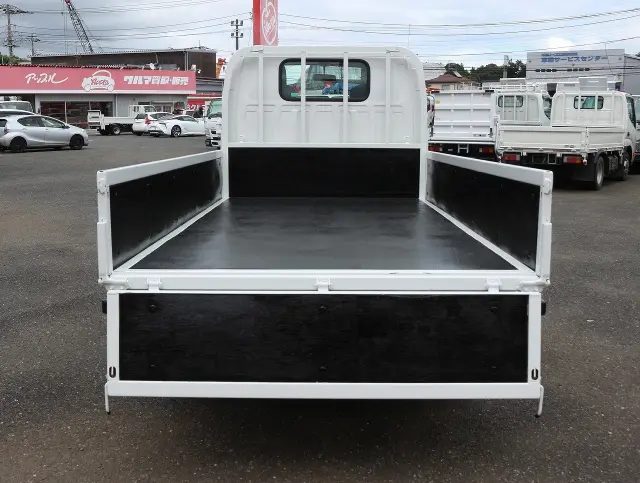 いすゞ エルフ TRG-NJR85A(2WD)の写真9