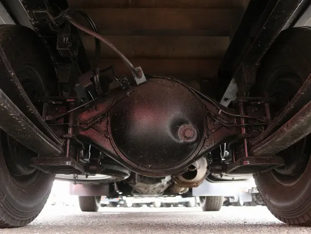 いすゞ エルフ TRG-NJR85A(2WD)の写真28