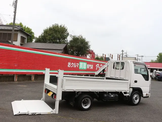 いすゞ エルフ TKG-NHR85Aの写真13