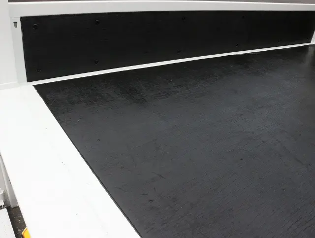 いすゞ エルフ TKG-NHR85Aの写真16