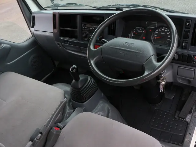 いすゞ エルフ TKG-NHR85Aの写真30