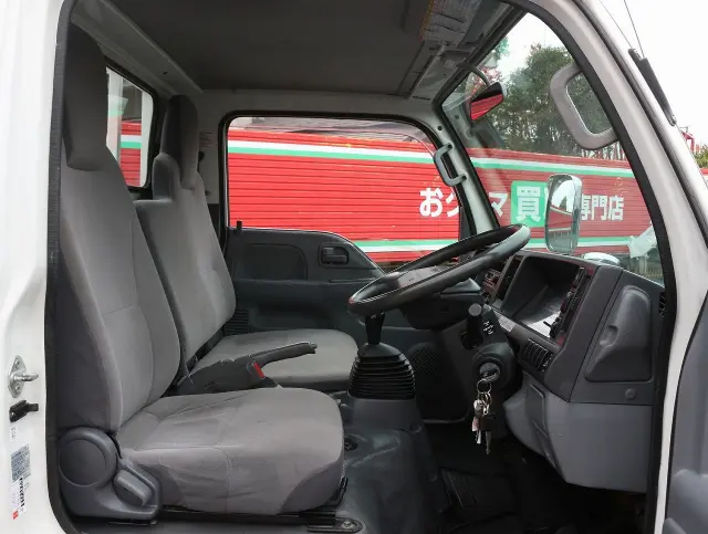 いすゞ エルフ TKG-NHR85Aの写真31