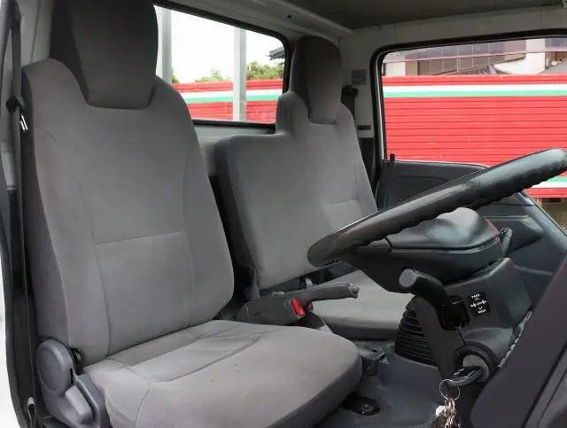 いすゞ エルフ TKG-NHR85Aの写真32