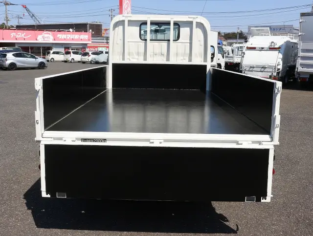 トヨタ ダイナ TKG-XZC605(2WD)の写真9