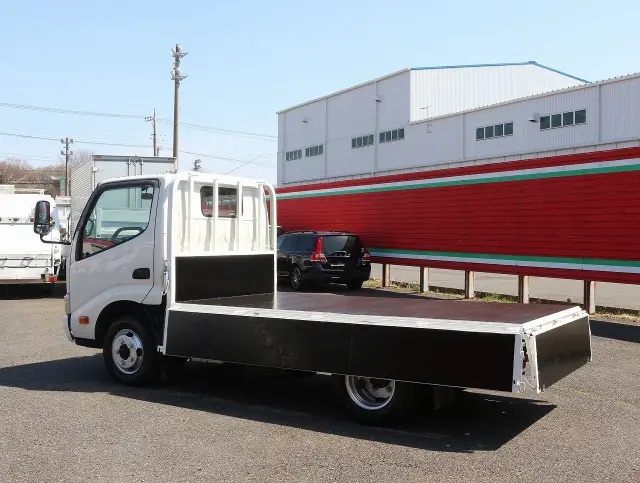 トヨタ ダイナ TKG-XZC605(2WD)の写真17