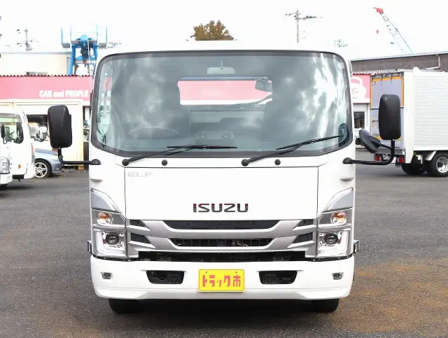いすゞ エルフ 2RG-NPR88AN(2WD)の写真2