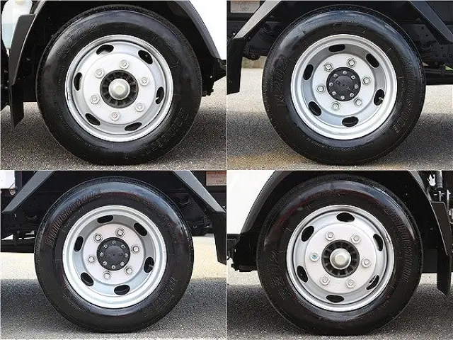 いすゞ エルフ 2RG-NPR88AN(2WD)の写真44